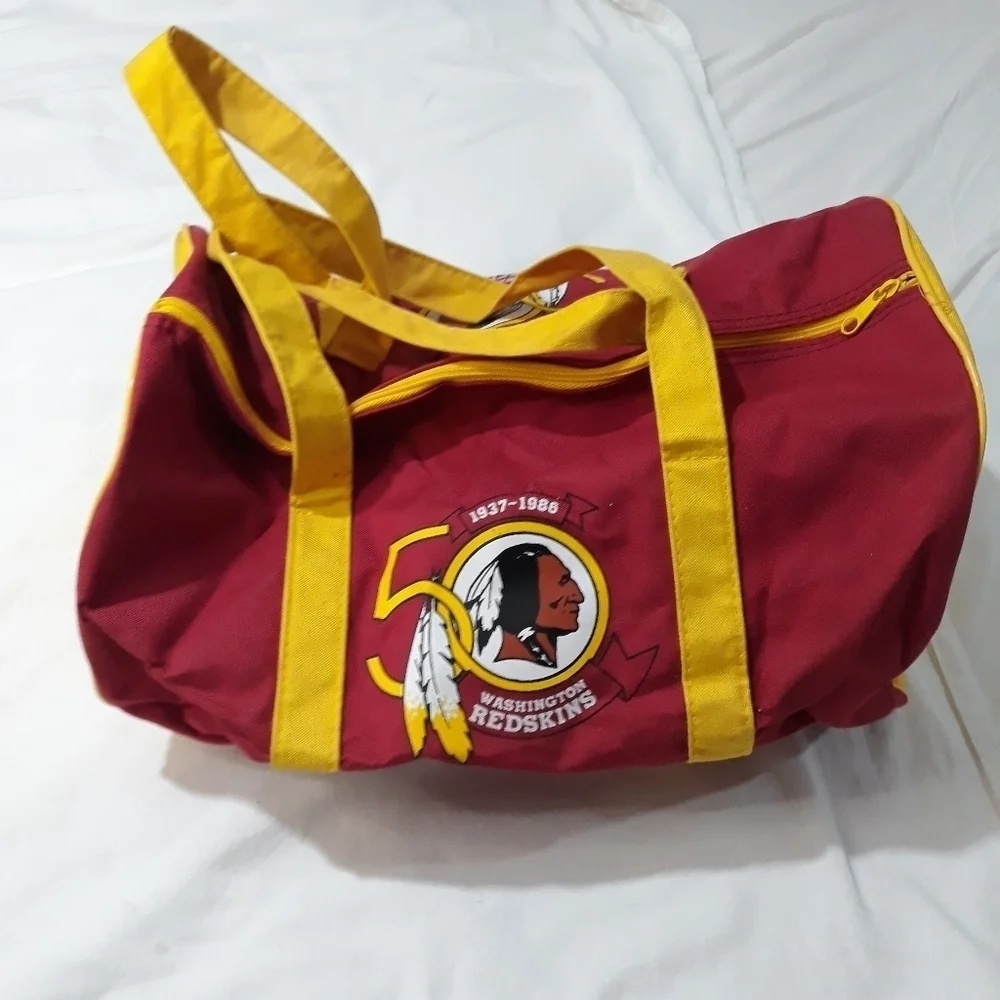 Vintage 86's Red Skins 50th Anniversary New Bag Zippered Duffle/ Gym Red…